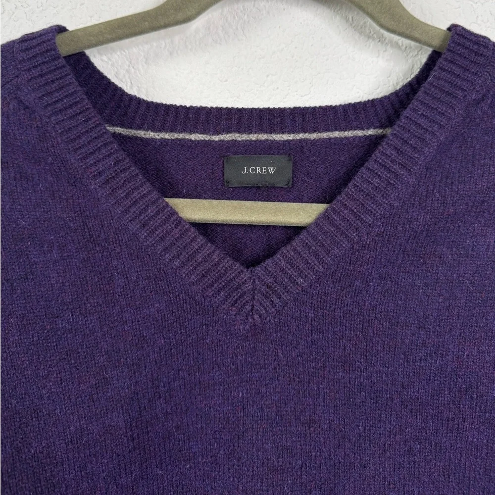 J.Crew 100%‎ Lambswool V-Neck Sweater Men’s XL Purple Minimalist Office Layer